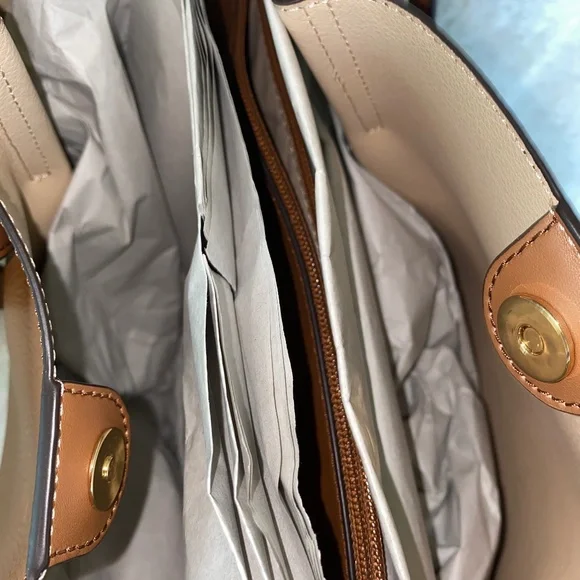 Michael Kors Emilia Tote Leather Bag